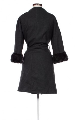 Damski płaszcz Gian Vargian, Rozmiar L, Kolor Czarny, Cena 133,33 zł