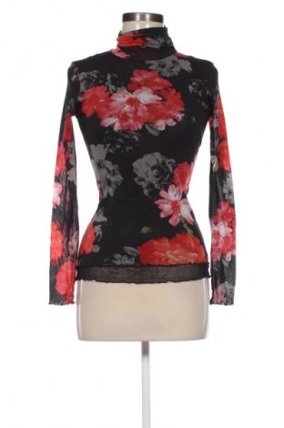 Női garbó Bus Urban Wear, Méret L, Szín Sokszínű, Ár 5 990 Ft