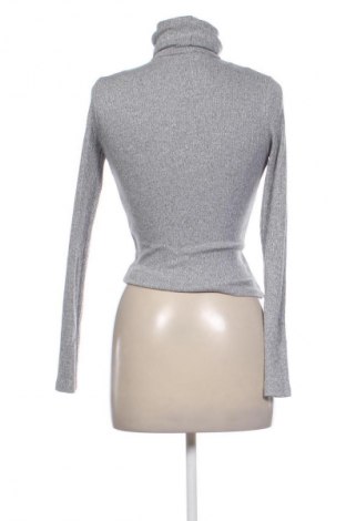 Дамско полo Fb Sister, Размер M, Цвят Сив, Цена 36,10 лв.