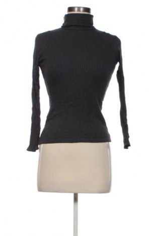 Дамско полo Unbranded, Размер M, Цвят Сив, Цена 14,99 лв.