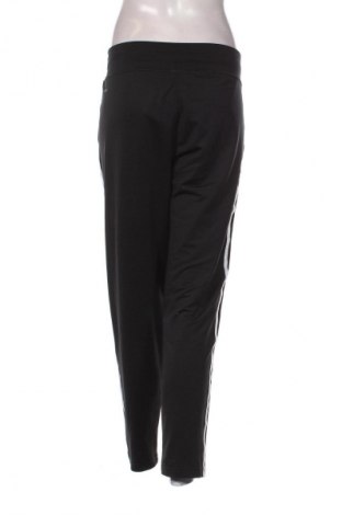 Дамско спортно долнище Adidas, Размер XL, Цвят Черен, Цена 61,99 лв.