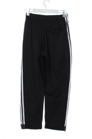 Дамско спортно долнище Adidas Originals, Размер XS, Цвят Черен, Цена 63,99 лв.