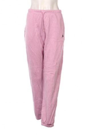 Pantaloni trening de femei Air Jordan Nike, Mărime M, Culoare Roz, Preț 215,99 Lei