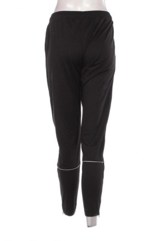 Dámske tepláky Macron, Veľkosť S, Farba Čierna, Cena  19,95 €