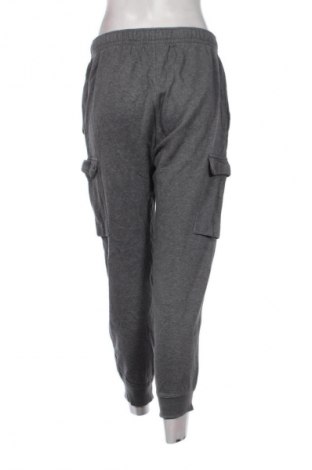 Γυναικείο αθλητικό παντελόνι Nike, Μέγεθος S, Χρώμα Γκρί, Τιμή 32,99 €