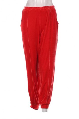Pantaloni trening de femei Unbranded, Mărime XL, Culoare Roșu, Preț 121,00 Lei