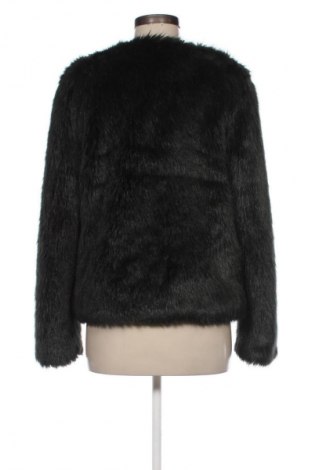 Дамско яке Bershka, Размер S, Цвят Зелен, Цена 58,14 лв.