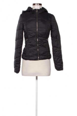 Γυναικείο μπουφάν Bershka, Μέγεθος XS, Χρώμα Μαύρο, Τιμή 24,55 €