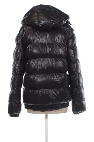 Dámska bunda  Good For Nothing, Veľkosť M, Farba Čierna, Cena  39,95 €