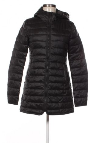 Дамско яке ONLY, Размер S, Цвят Черен, Цена 42,99 лв.