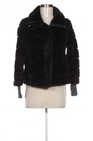 Női dzseki ONLY, Méret XS, Szín Fekete, Ár 8 200 Ft