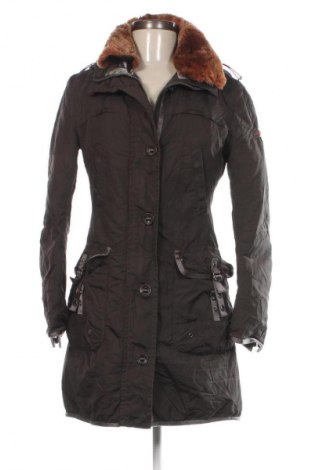 Γυναικείο μπουφάν Peuterey, Μέγεθος M, Χρώμα Καφέ, Τιμή 214,99 €