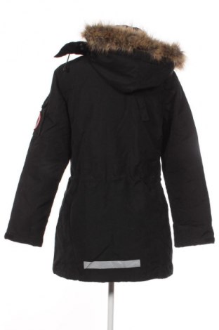 Дамско яке Tuxer, Размер S, Цвят Черен, Цена 107,99 лв.