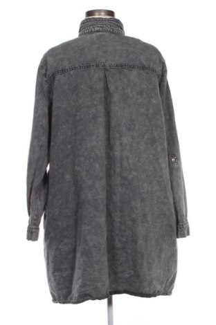 Dámska bunda  Ulla Popken, Veľkosť XXL, Farba Sivá, Cena  28,13 €