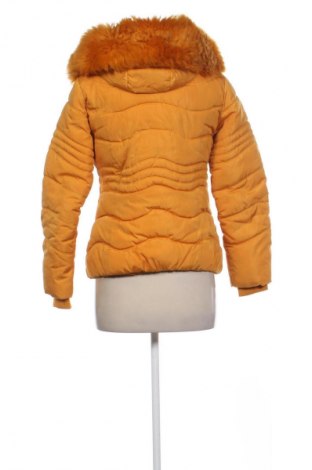 Dámská bunda  Unbranded, Velikost XL, Barva Žlutá, Cena  1 395,00 Kč