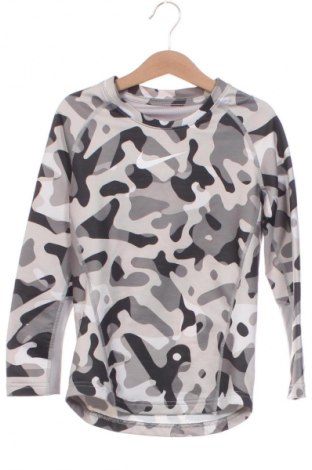 Dziecięca bluzka Nike, Rozmiar 6-7y/ 122-128 cm, Kolor Kolorowy, Cena 57,00 zł