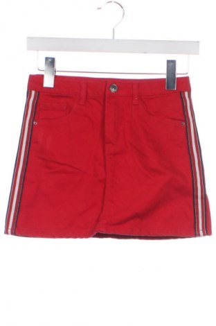 Kinderrock Kiabi, Größe 9-10y/ 140-146 cm, Farbe Rot, Preis € 7,81