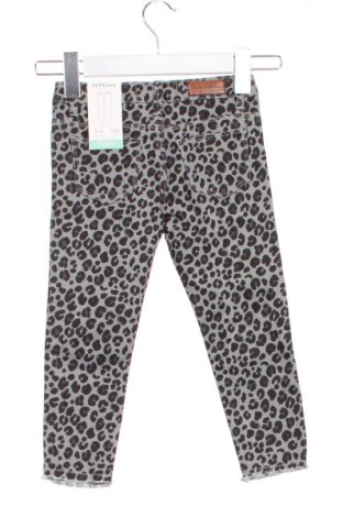 Детски дънки LFT, Размер 2-3y/ 98-104 см, Цвят Многоцветен, Цена 51,00 лв.