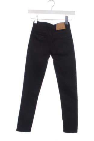 Детски дънки Zara, Размер 8-9y/ 134-140 см, Цвят Черен, Цена 17,84 лв.