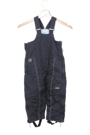 Dětská kombinéza pro zimní sporty  Decathlon Creation, Velikost 3-6m/ 62-68 cm, Barva Modrá, Cena  509,00 Kč