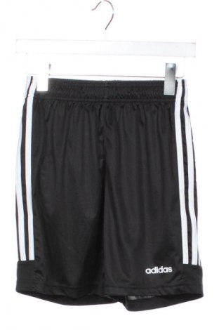 Dziecięce szorty Adidas, Rozmiar 12-13y/ 158-164 cm, Kolor Czarny, Cena 62,11 zł