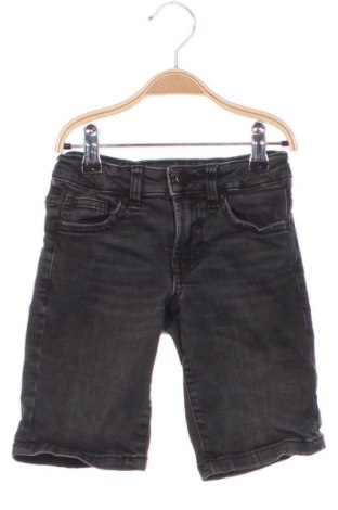 Детски къс панталон Mango, Размер 5-6y/ 116-122 см, Цвят Черен, Цена 11,40 лв.