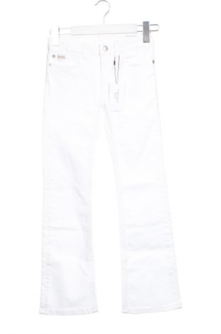 Kinderhose Calvin Klein Jeans, Größe 8-9y/ 134-140 cm, Farbe Weiß, Preis 58,99 €