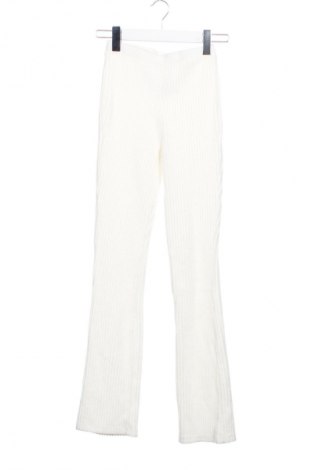 Детски панталон Reserved, Размер 12-13y/ 158-164 см, Цвят Бежов, Цена 17,99 лв.