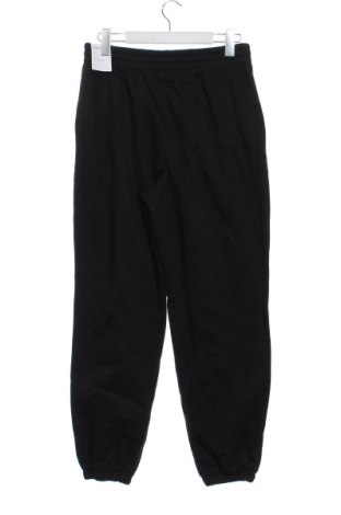 Dětské kalhoty pro zimní sporty  Nike, Velikost 13-14y/ 164-168 cm, Barva Černá, Cena  1 782,00 Kč