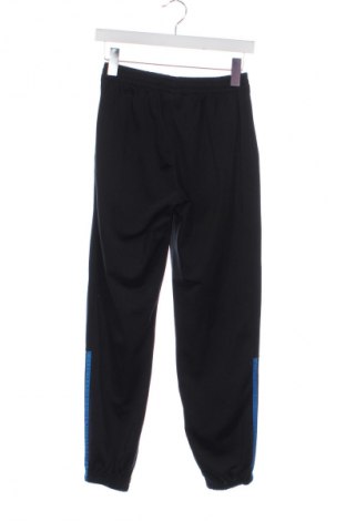 Detské tepláky Adidas, Veľkosť 12-13y/ 158-164 cm, Farba Čierna, Cena  17,39 €