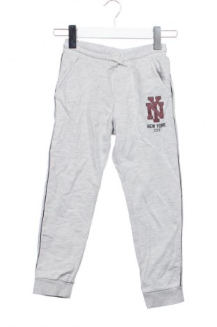 Detské tepláky Kids, Veľkosť 6-7y/ 122-128 cm, Farba Sivá, Cena  12,79 €