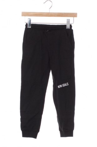 Detské tepláky Kids, Veľkosť 7-8y/ 128-134 cm, Farba Čierna, Cena  15,35 €