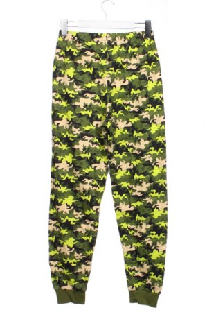 Kinder Sporthose LC Waikiki, Größe 12-13y/ 158-164 cm, Farbe Mehrfarbig, Preis 9,99 €