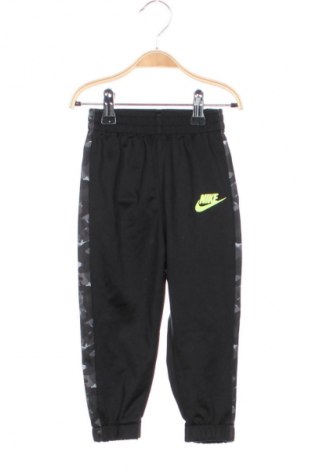 Dětské tepláky Nike, Velikost 12-18m/ 80-86 cm, Barva Černá, Cena  428,00 Kč