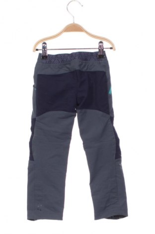 Kinder Sporthose Unbranded, Größe 2-3y/ 98-104 cm, Farbe Mehrfarbig, Preis € 20,16