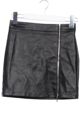 Bőrszoknya Totally Erected, Méret XS, Szín Fekete, Ár 19 989 Ft