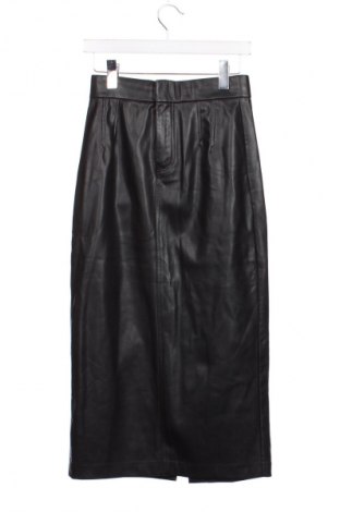 Kožená sukně  Zara, Velikost XS, Barva Černá, Cena  342,00 Kč