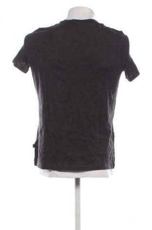 Pánské tričko  PUMA, Velikost L, Barva Vícebarevné, Cena  939,00 Kč