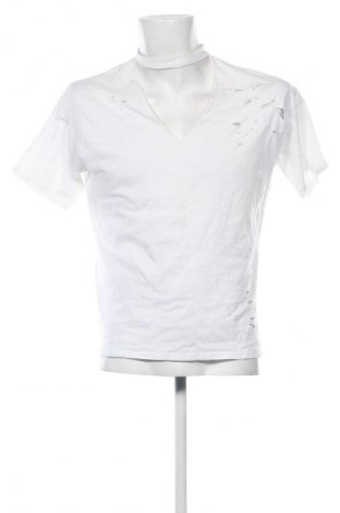 Herren Shirt Pull&Bear, Größe S, Farbe Weiß, Preis 9,72 €