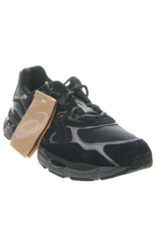 Férfi cipők
 ASICS, Méret 41, Szín Sokszínű, Ár 51 919 Ft