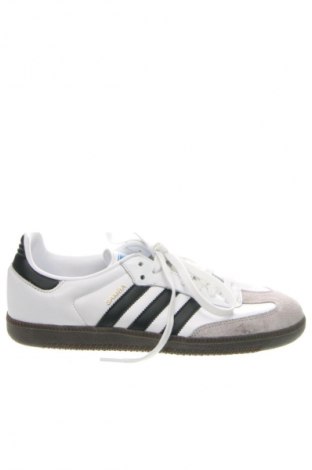 Férfi cipők
 Adidas, Méret 44, Szín Sokszínű, Ár 51 919 Ft