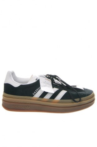 Férfi cipők
 Adidas Originals, Méret 44, Szín Fekete, Ár 51 919 Ft