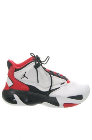 Мъжки обувки Air Jordan Nike, Размер 44, Цвят Многоцветен, Цена 192,99 лв.