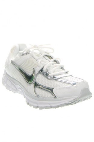 Мъжки обувки Nike, Размер 44, Цвят Многоцветен, Цена 204,99 лв.