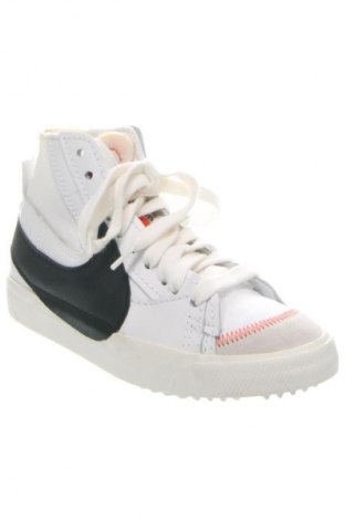 Férfi cipők
 Nike, Méret 42, Szín Sokszínű, Ár 51 919 Ft