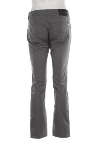 Męskie spodnie Pierre Cardin, Rozmiar M, Kolor Szary, Cena 93,99 zł