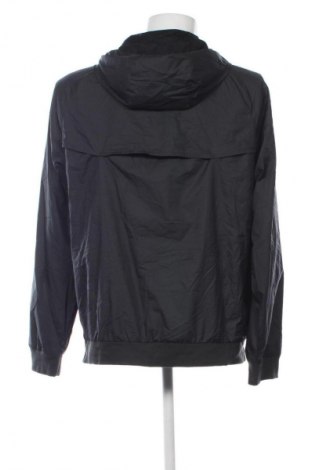 Geacă de bărbati Nike, Mărime XL, Culoare Negru, Preț 220,99 Lei