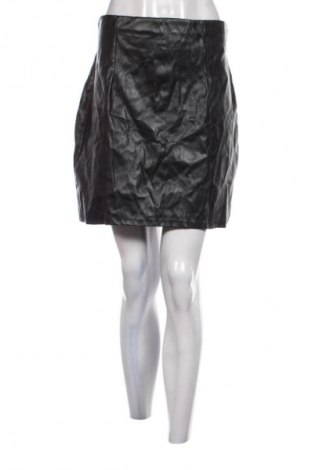 Пола ASOS, Размер XL, Цвят Черен, Цена 40,89 лв.