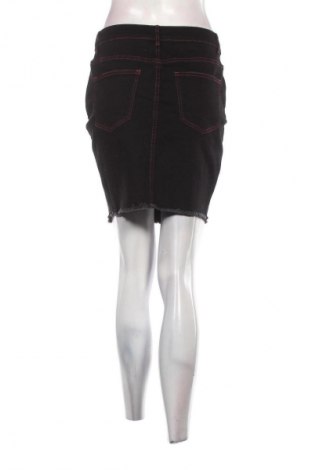 Sukně Amisu, Velikost M, Barva Černá, Cena  229,00 Kč