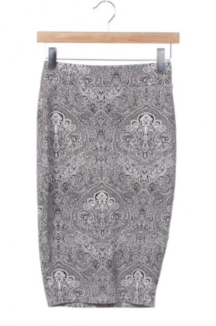 Пола Amisu, Размер XS, Цвят Многоцветен, Цена 23,18 лв.